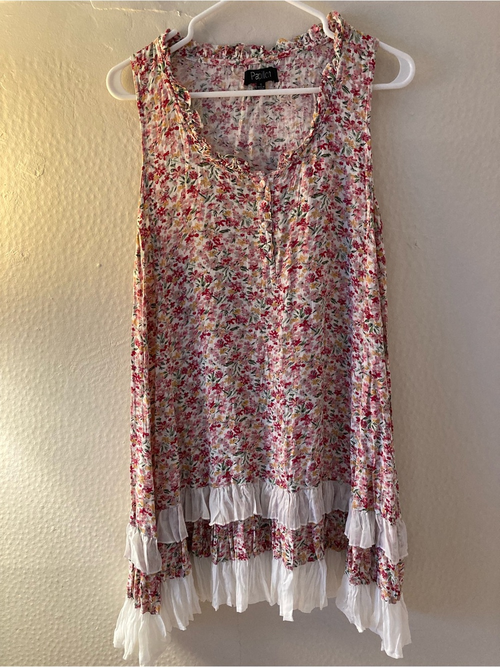 Papillon Blanc Pink Floral Sleeveless Ruffle Hem Tunic
